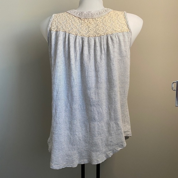 Maeve by Anthropologie Women's White/Stripe Lace Neck Sleeveless Top Size Medium - Picture 6 of 11